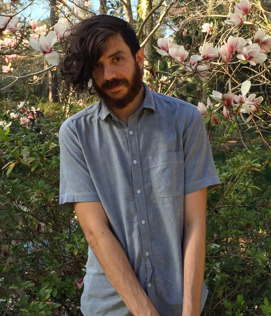 Διάβασα το βιβλίο «Μάρτυς!» του Kaveh Akbar από τις εκδόσεις Ίκαρος - κριτική βιβλίου - Λουκία Μητσάκου - Theater Project 365